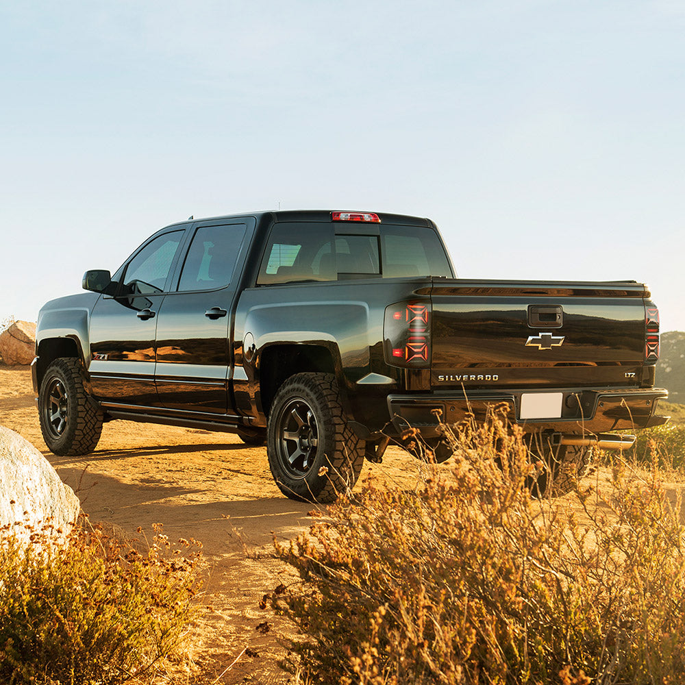 VLAND LED Tail lights For 2014-2018 Chevrolet Silverado 1500 2500HD 3500HD